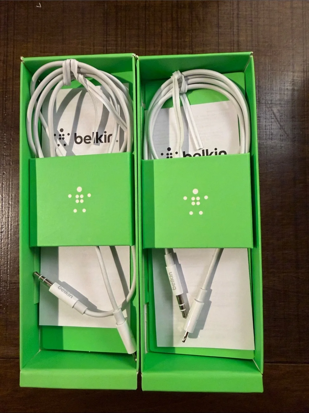 2 Belkin White 3.5mm to Lightning Audio Cable - White